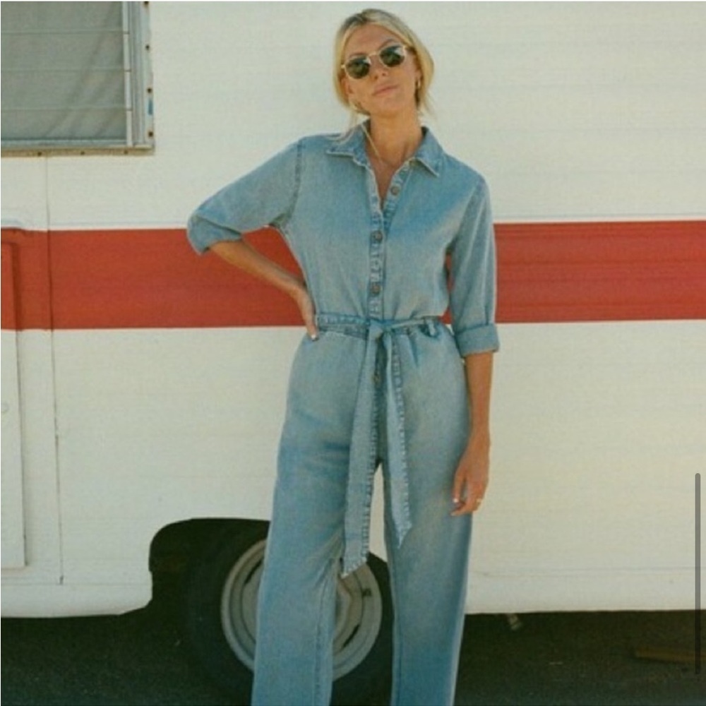 🔆BILLABONG🔆 SUNDAY UNIFORM JUMPSUIT